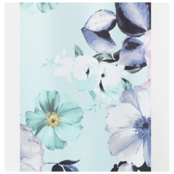 Nordstroms 1 State Floral Satin Puffy Sleeve Top Small - Picture 10 of 10